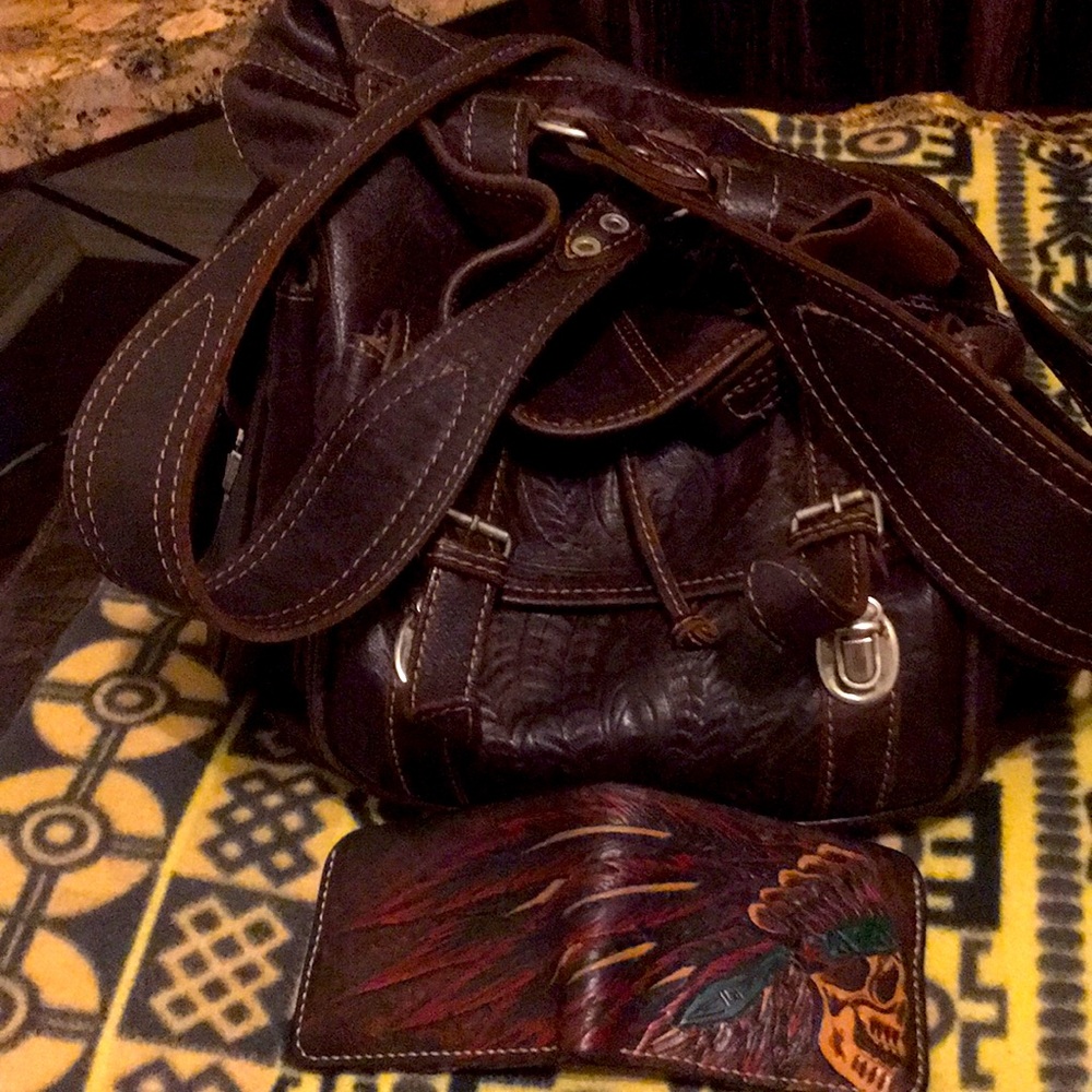 High end engraved  leather bag Paraguay